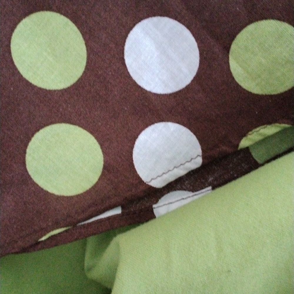 Studio One Two Piece Set - Picture 10 of 10